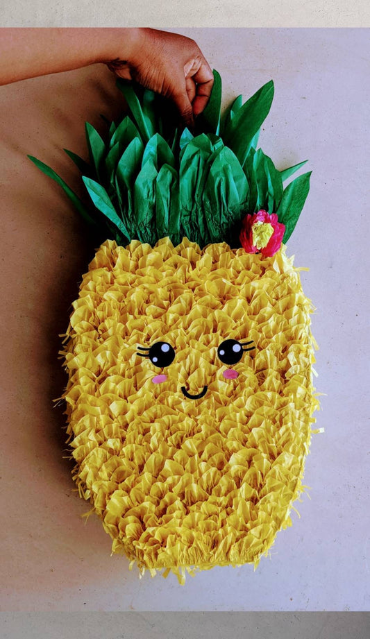 Pineapple Piñata